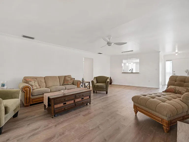 4212 Center Gate Ln #2 — Photo 8
