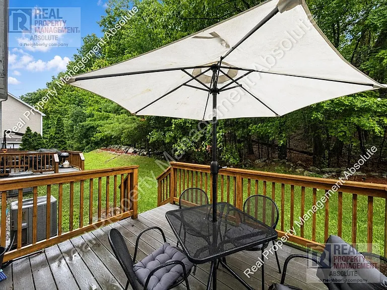 23 Clearview Cir #A — Photo 30