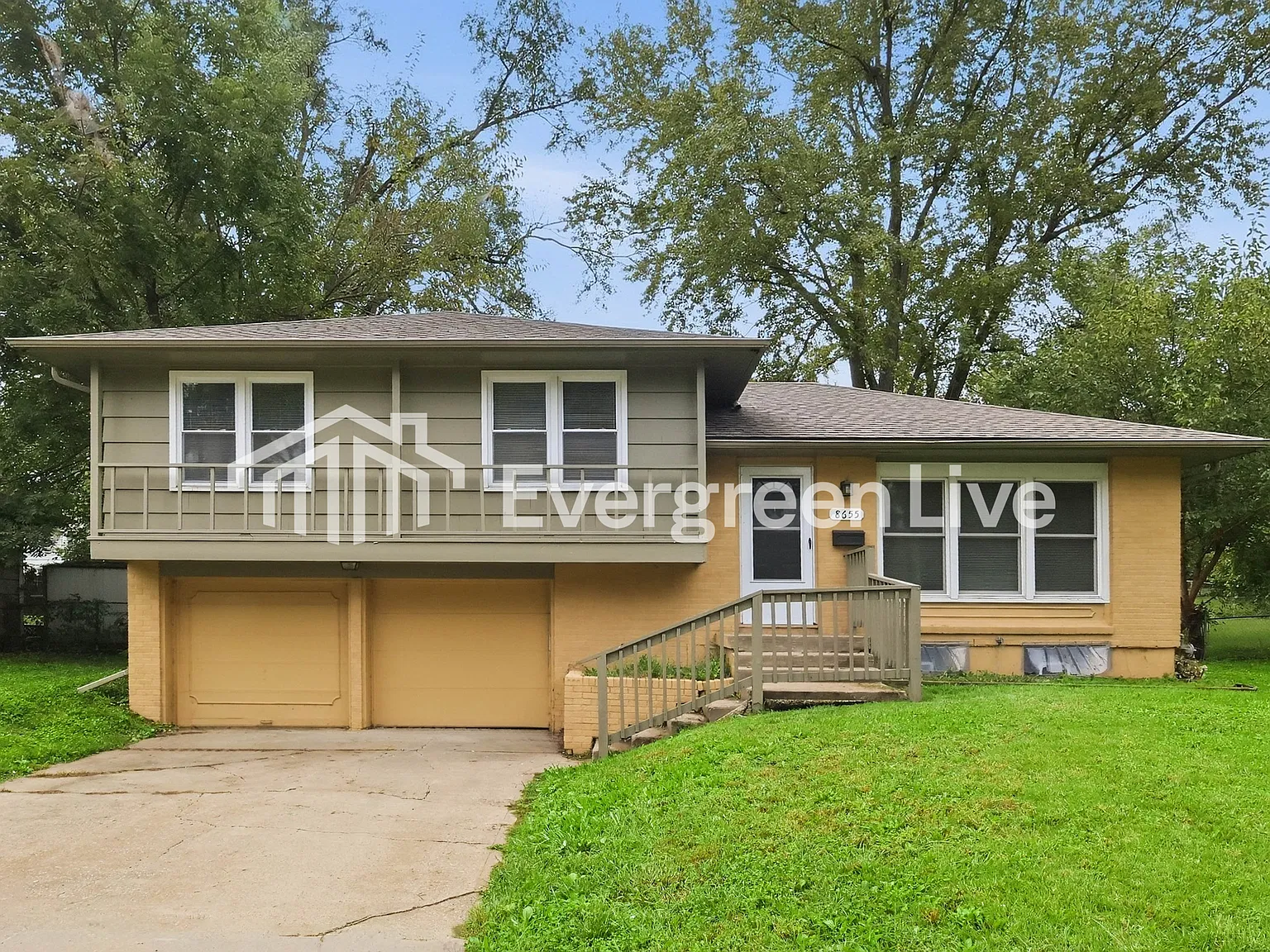 3 bed, 2.0 bath, 1236 sqft, $1,495 — Photo 1