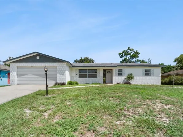 1679 E APACHE CIRCLE, DELTONA, FL 32725