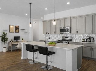 2331 Peach Oak Xing, Manvel, TX 77578