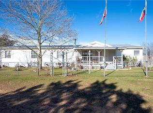 372 Hofferek Rd, Rosanky, TX 78953