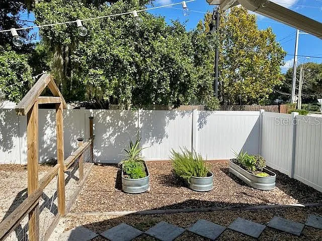 3611 Old Bradenton Rd — Photo 26