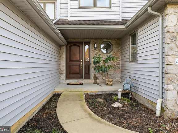5th image of 2724 Fairway Dr #2724