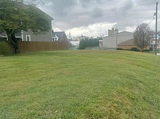 209 E Oak St, Washington, IN 47501