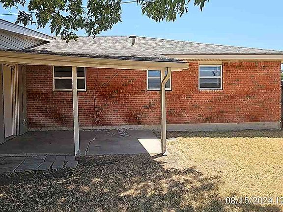 5th image of 1652 NW 50th St