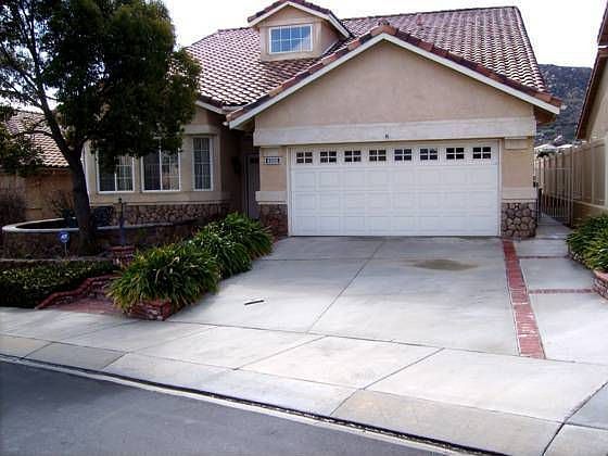 1st image of 4986 Copper Creek Dr