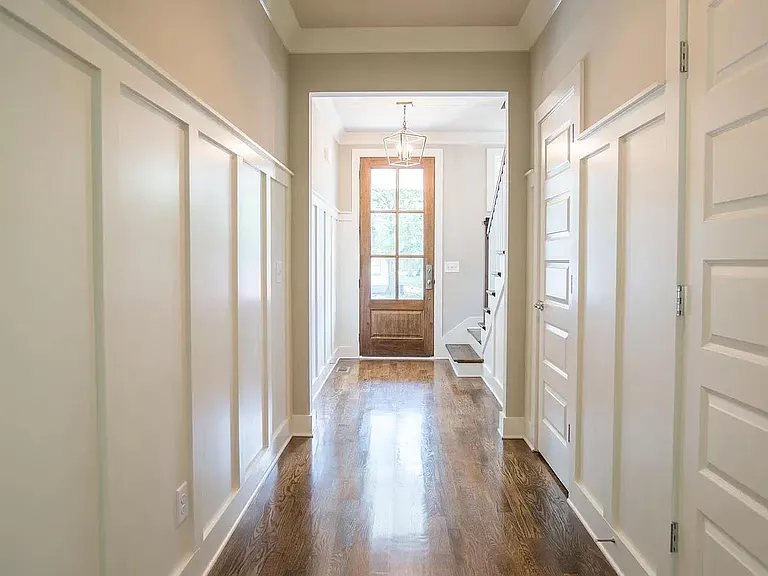 1409A Chester Ave — Photo 18