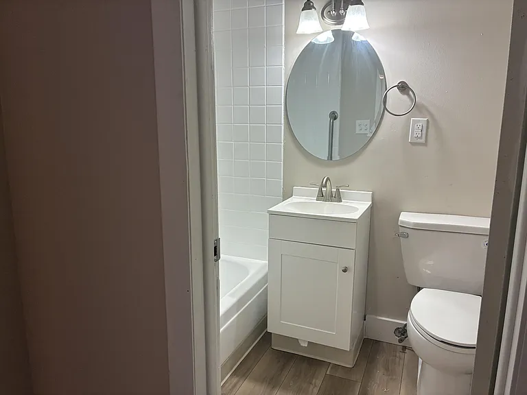 Cedarwood Estates Apartments — Photo 27