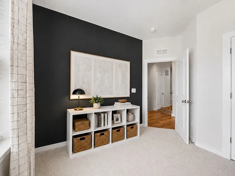 283 Willis St — Photo 31