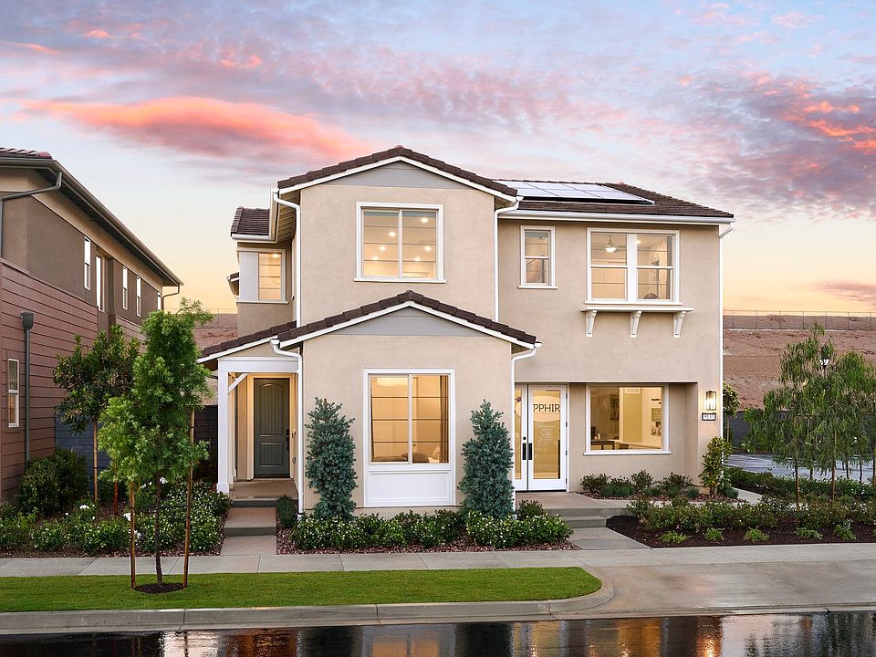 Sapphire at Rienda by Trumark Homes Plan 2 Rancho Mission Viejo, CA