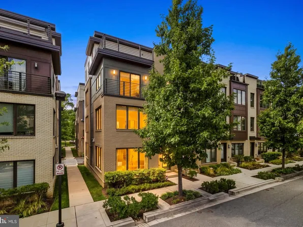 6617 Eames Way, Bethesda, MD 20817