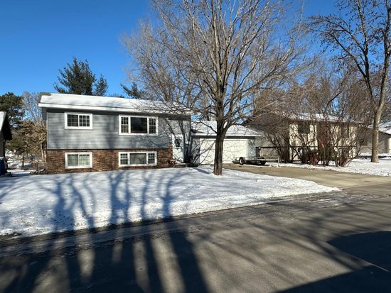 1231 7th Ave N, Sauk Rapids, MN 56379