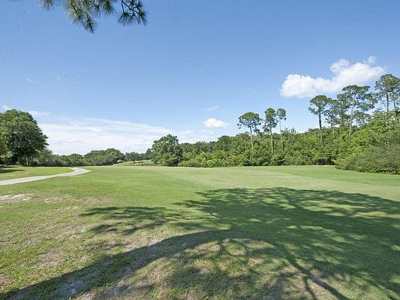 Golf Green