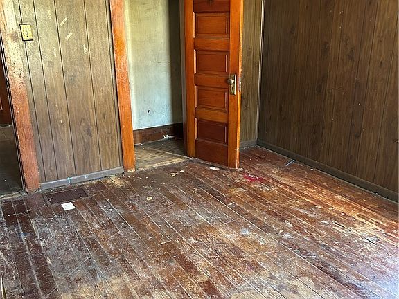 5th image of 724 Union Rd