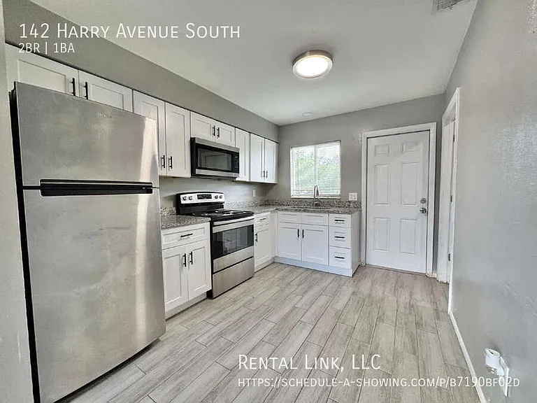 142 Harry Ave S — Photo 11