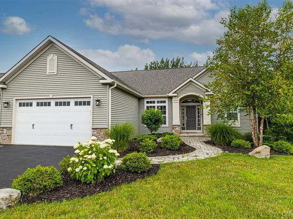 5013 Derringer Dr, Jamesville, NY 13078