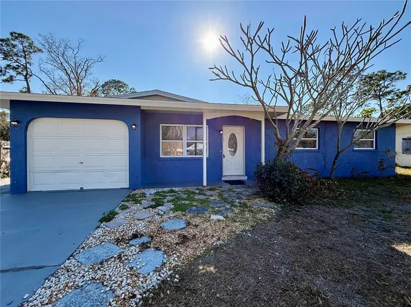 3980 Berkshire Dr, Sarasota, FL 34241