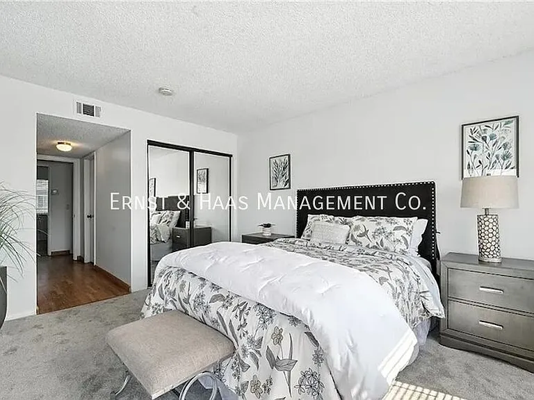 955 E 3rd St #304 — Photo 11