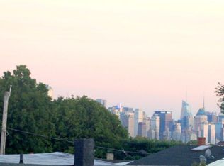 150 6th St FLOOR 3, Fairview, NJ 07022