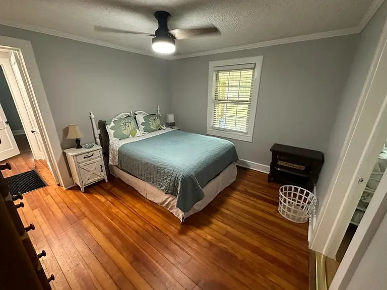 483 Seavy St — Photo 14
