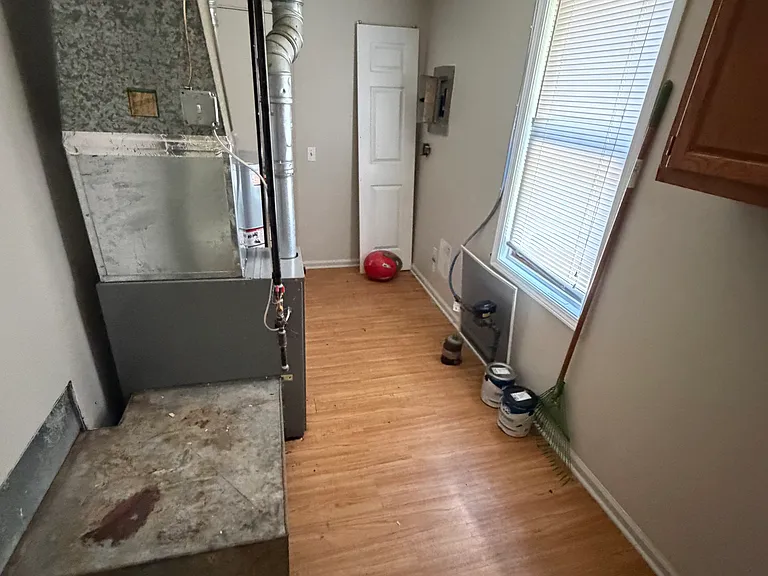 107 Peck St — Photo 15