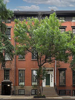 1st image of 9 E 9th St