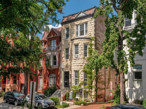 2025 Hillyer Pl NW APT 4, Washington, DC 20009