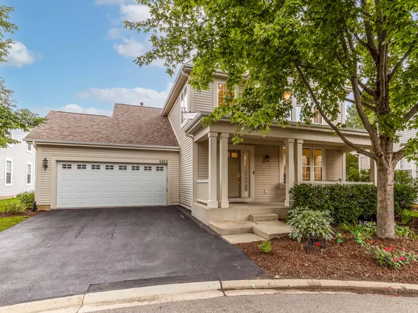 1212 Tiffany Ct, Indian Creek, IL 60061