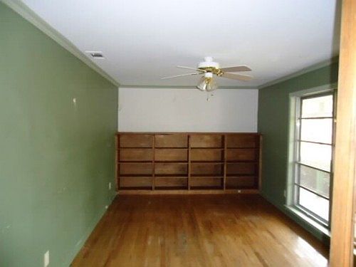 3rd image of 511 Colonial Dr