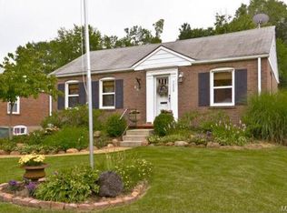 7028 Holly Hills Ave, Saint Louis, MO