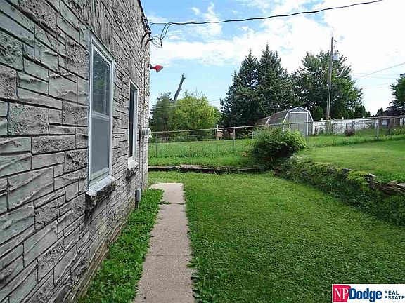 4th image of 6819 S 36th St