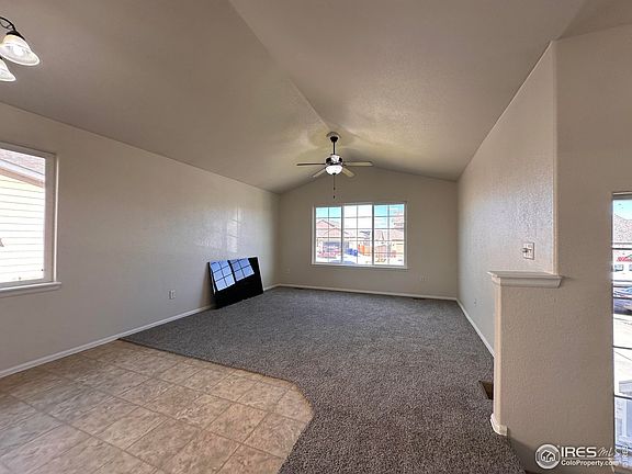 5th image of 2937 Aspen Ave