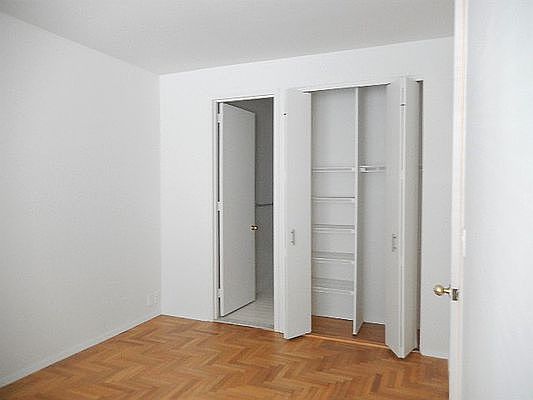 4th image of 301 W 57th St APT 25F