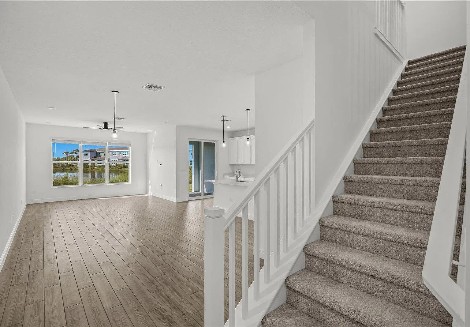3 bed, 2.5 bath, 1778 sqft, $3,200 — Photo 4