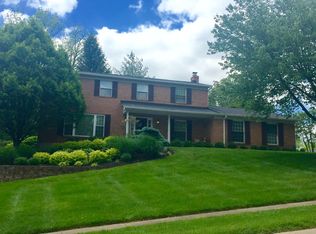 7235 Camargowoods Dr, Cincinnati, OH 45243