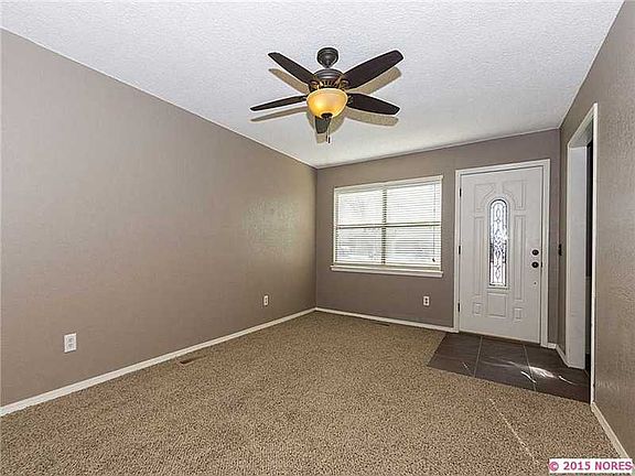 3rd image of 309 W Linda St