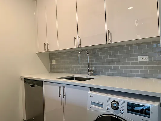 Rented by The Dermot Realty Management Company | media 5