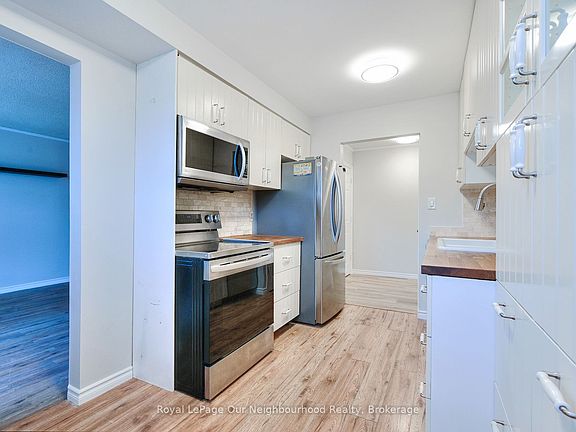 4th image of 120 Nonquon Rd #34
