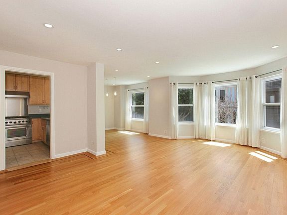 2nd image of 244 Clinton Park Floor 2