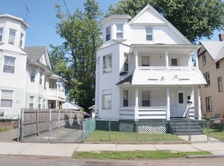 22 Grove St, Springfield, MA 01107