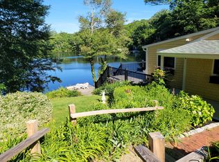 25 Shore Dr, Forestdale, MA 02644