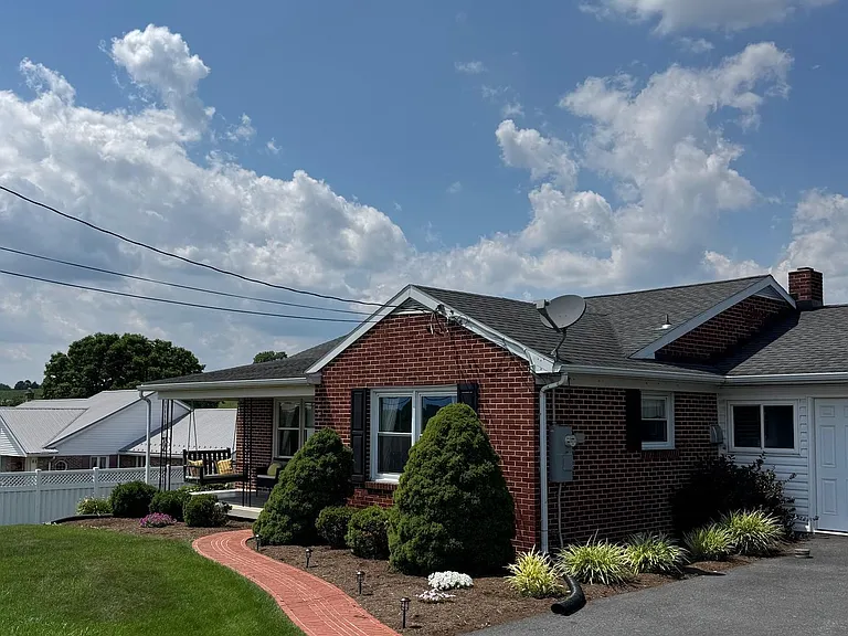 1505 Main St — Photo 13