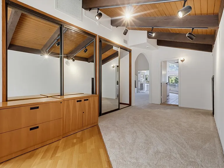 3488 Barhite St — Photo 26