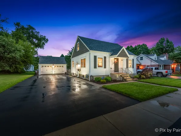 3616 W John St, McHenry, IL 60050