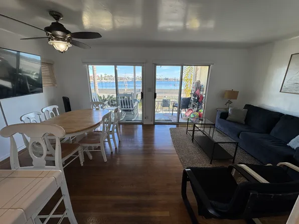 115 Bay Shore Ave #A, Long Beach, CA 90803