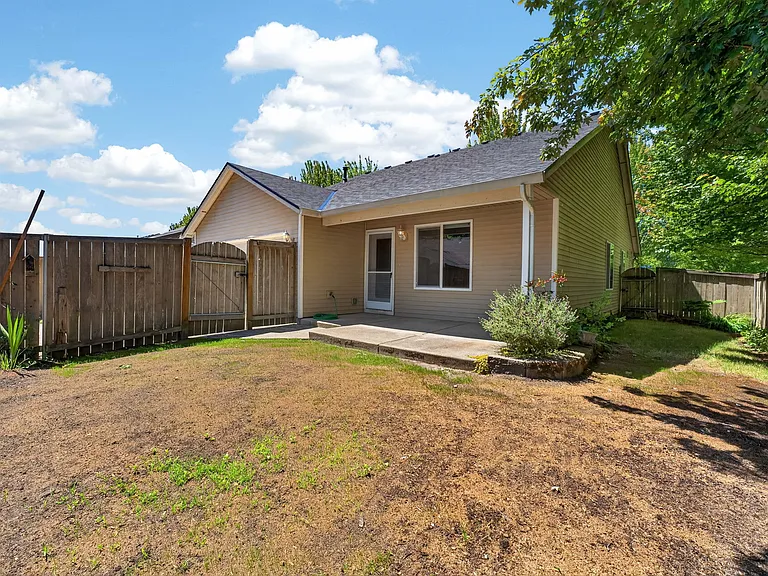 811 NW 16th Ave — Photo 29