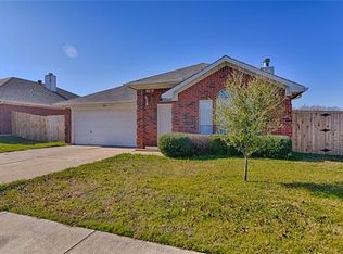 5904 Rising Meadow Dr, Arlington, TX 76018