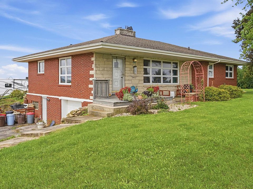 1st image of 15986 Neilson Ln