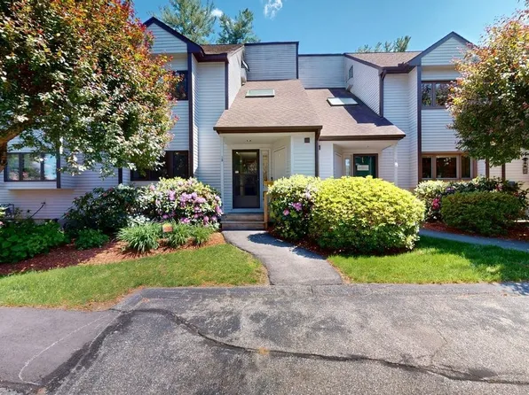15 Pondview Drive, Merrimack, NH 03054